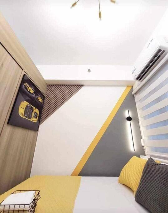 Edsa Fame Residences T11014 - 1 Bedroom 24Sqm Pop Of Yellow Unit Walking Distance To Shaw Mrt Megamall & Shangri-La Mall Greenfield District Mandaluyong - Staycations By Sms Манила Экстерьер фото