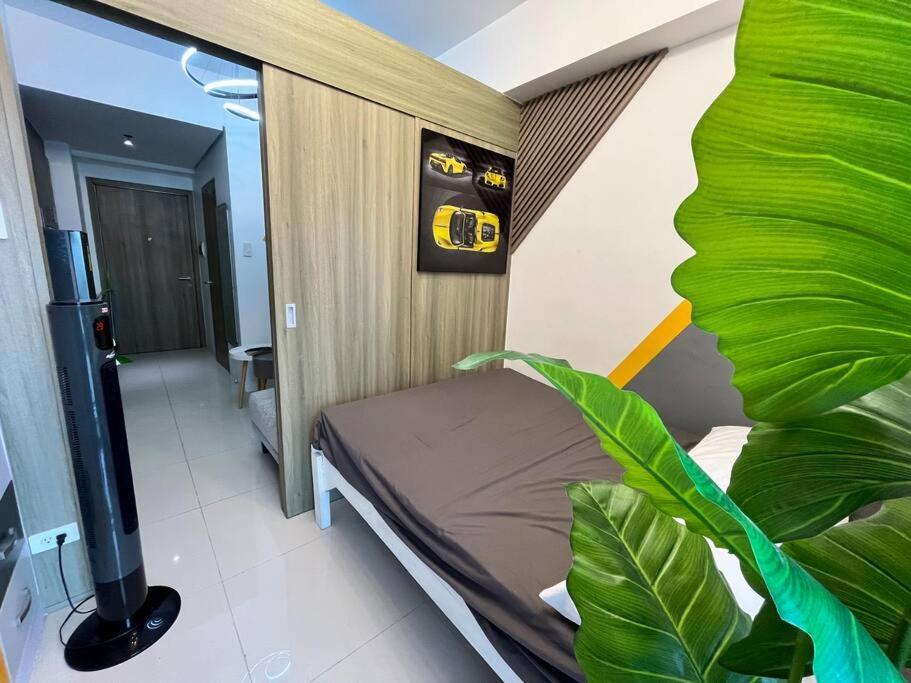 Edsa Fame Residences T11014 - 1 Bedroom 24Sqm Pop Of Yellow Unit Walking Distance To Shaw Mrt Megamall & Shangri-La Mall Greenfield District Mandaluyong - Staycations By Sms Манила Экстерьер фото